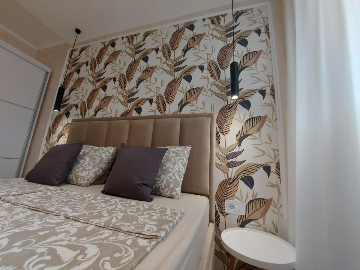Kat Apartman Apartment ซูโบติกา ภายนอก รูปภาพ