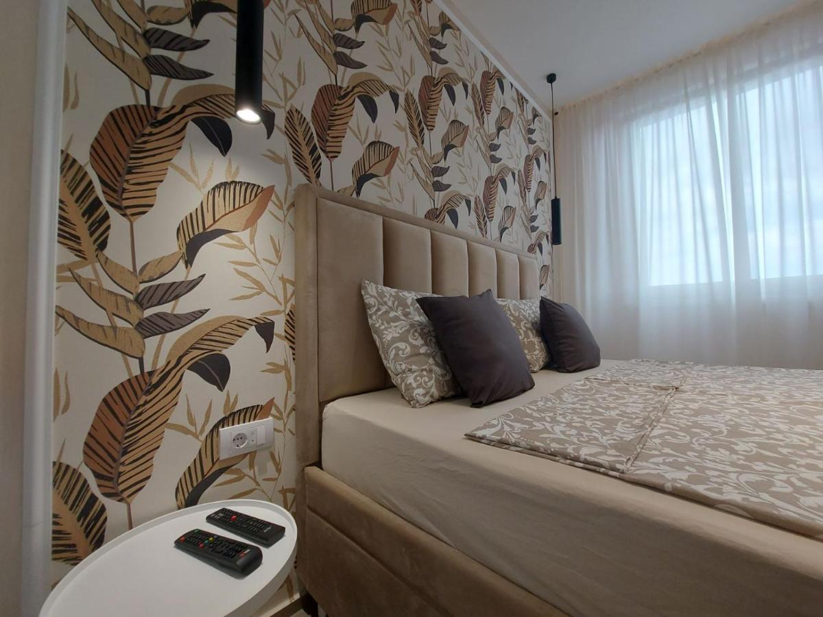 Kat Apartman Apartment ซูโบติกา ภายนอก รูปภาพ